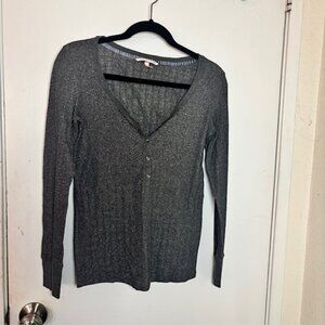 Victoria's Secret Long Sleeve V-neck T-Shirt - Size M